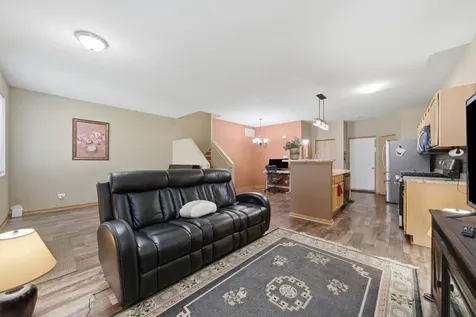 145 Azalea Circle Romeoville IL 60446