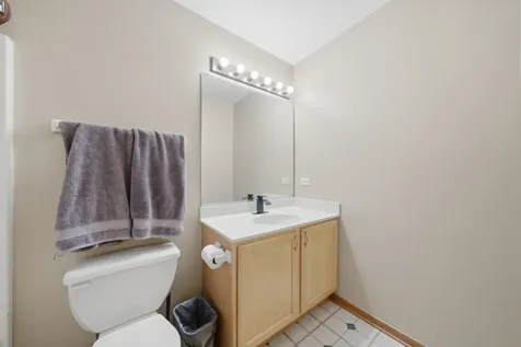 145 Azalea Circle Romeoville IL 60446