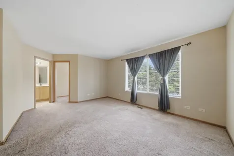 145 Azalea Circle Romeoville IL 60446
