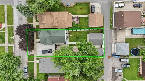 2621 Orchard Street Blue Island IL 60406