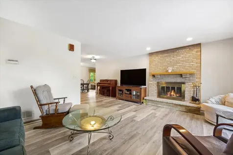 11131 Dineff Road Lemont IL 60439