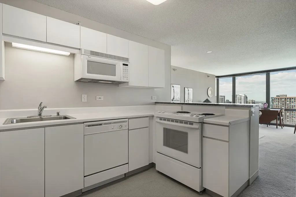 2 East Erie Street Chicago IL 60611