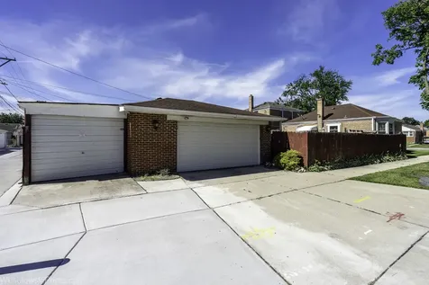 3461 North Pacific Avenue Chicago IL 60634