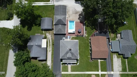 612 East Jones Street Milford IL 60953