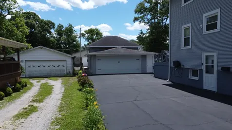 612 East Jones Street Milford IL 60953