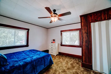 612 East Jones Street Milford IL 60953