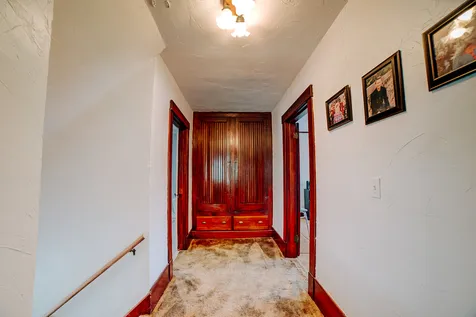 612 East Jones Street Milford IL 60953