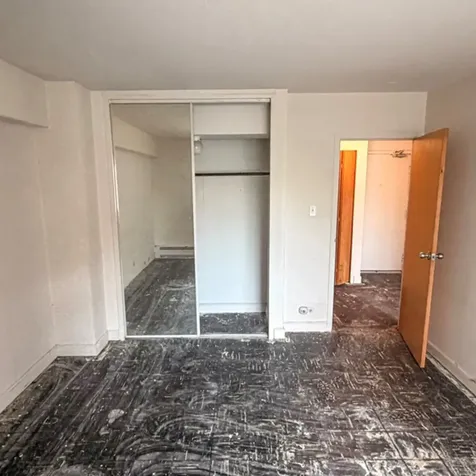 7337 South South Shore Drive Chicago IL 60649