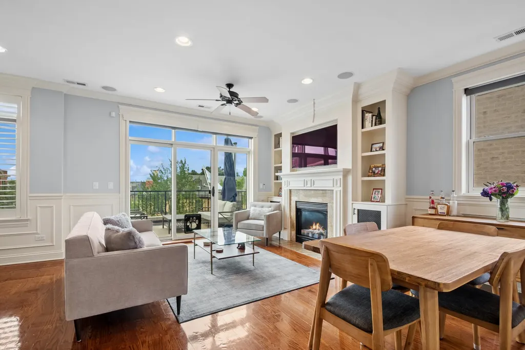 1632 West Diversey Parkway Chicago IL 60614