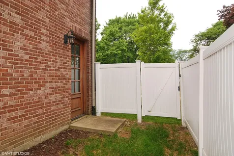 825 South La Grange Road La Grange IL 60525