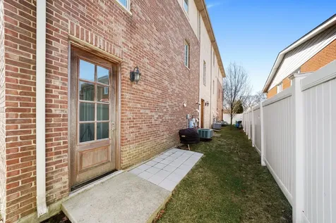 825 South La Grange Road La Grange IL 60525