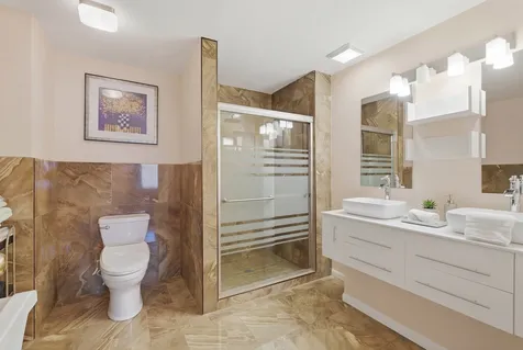 425 East Grouse Lane Deerfield IL 60015