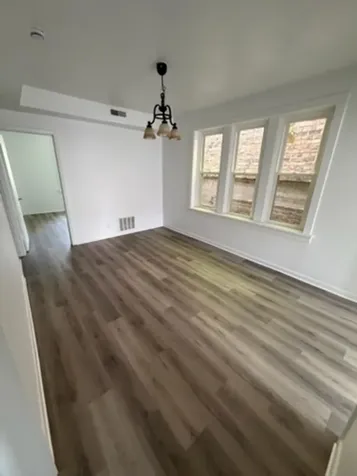 3726 North Clark Street Chicago IL 60613