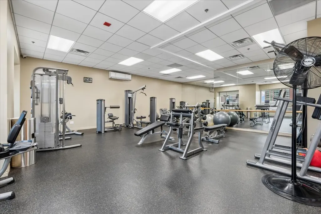 512 North Mcclurg Court Chicago IL 60611
