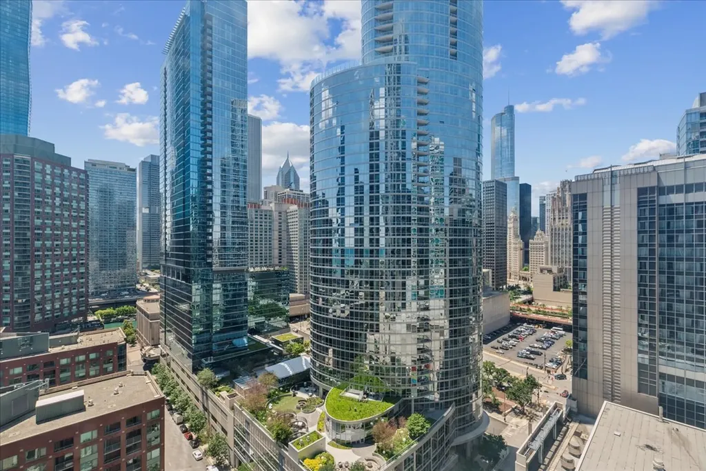 512 North Mcclurg Court Chicago IL 60611
