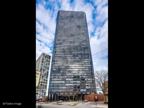 5415 North Sheridan Road Chicago IL 60640
