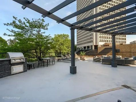 5415 North Sheridan Road Chicago IL 60640
