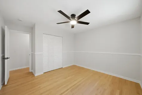 34 Berkshire Drive Wheeling IL 60090
