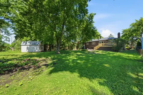 34 Berkshire Drive Wheeling IL 60090