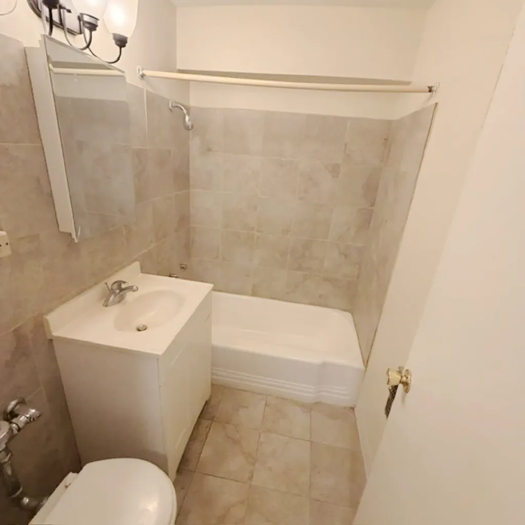 7337 South South Shore Drive Chicago IL 60649