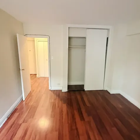 7337 South South Shore Drive Chicago IL 60649