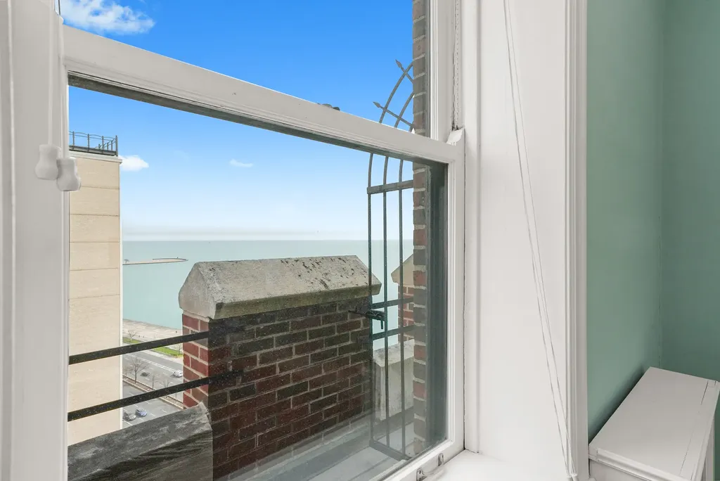 1120 North Lake Shore Drive Chicago IL 60611