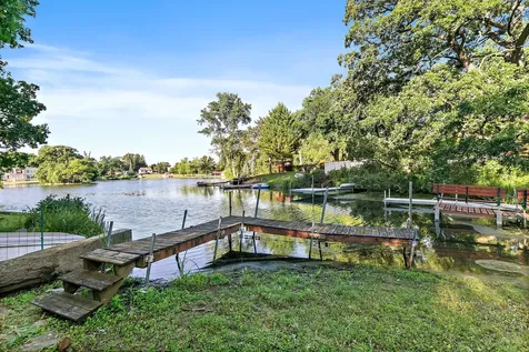 217 Hillside Drive Island Lake IL 60042