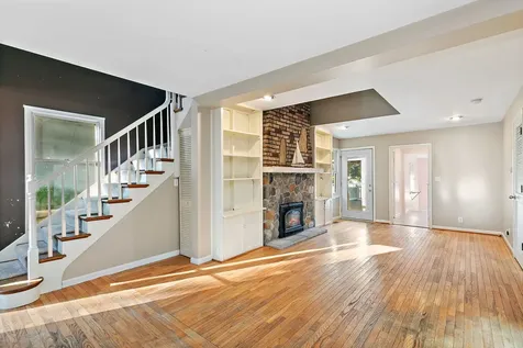 217 Hillside Drive Island Lake IL 60042