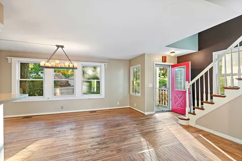 217 Hillside Drive Island Lake IL 60042