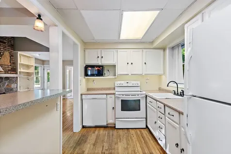 217 Hillside Drive Island Lake IL 60042