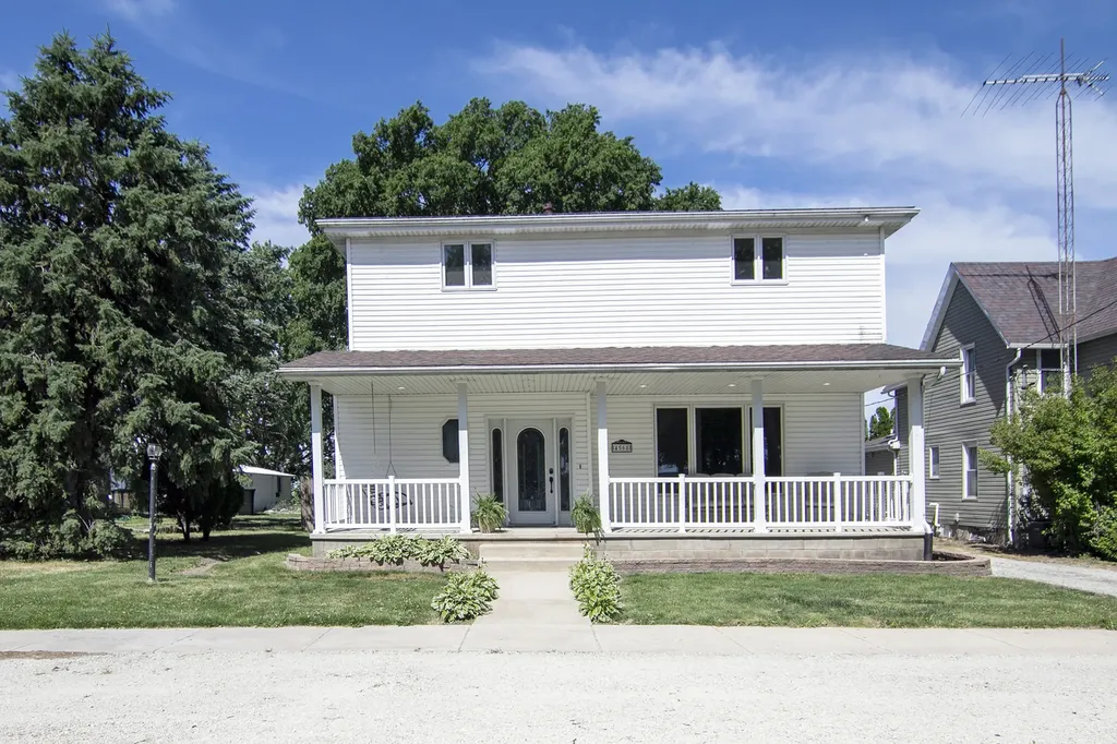 4568 Main Street Kankakee IL 60901