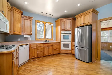 4568 Main Street Kankakee IL 60901