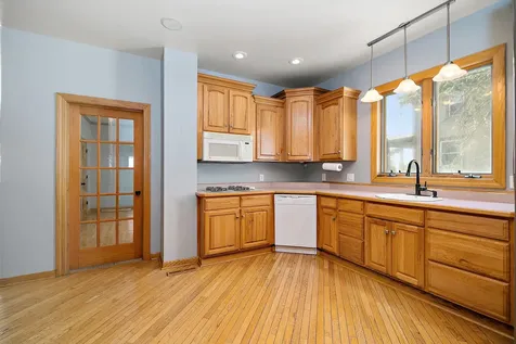 4568 Main Street Kankakee IL 60901