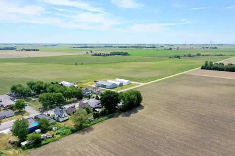 4568 Main Street Kankakee IL 60901