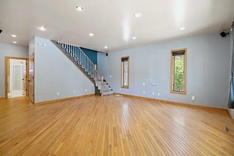 4568 Main Street Kankakee IL 60901