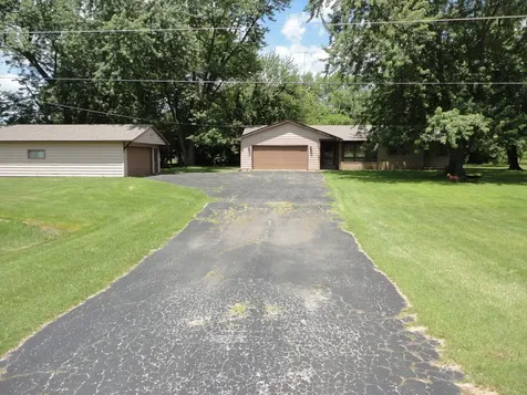 360 South Washington Street Braidwood IL 60408