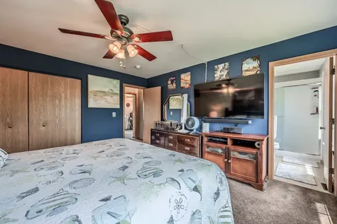 299 Clarendon Lane Bolingbrook IL 60440