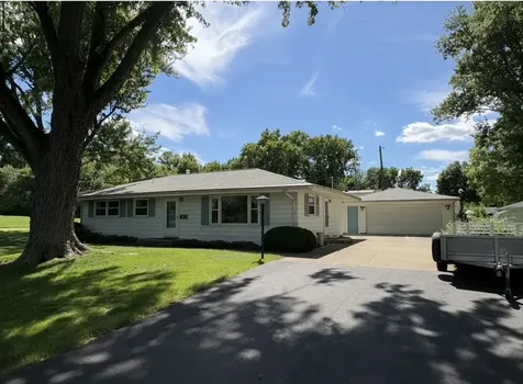 609 9TH Avenue Ottawa IL 61350