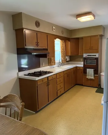 609 9TH Avenue Ottawa IL 61350