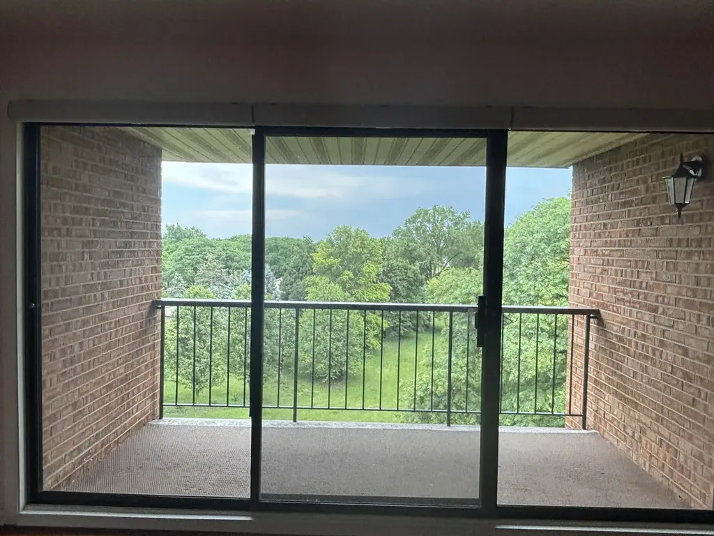 709 79TH Street Darien IL 60561