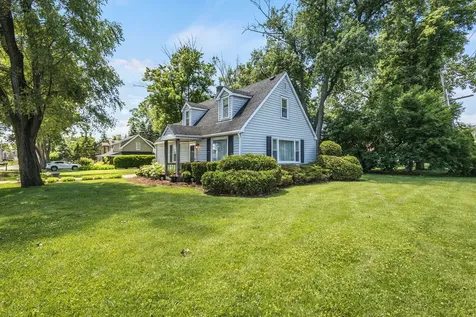 7522 Arlene Avenue Willowbrook IL 60527