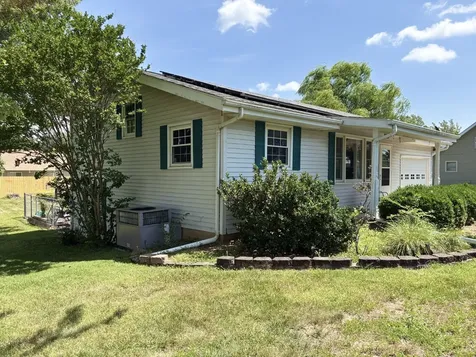108 Linck Street Marion IL 62959