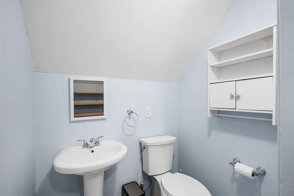 5704 North Major Avenue Chicago IL 60646