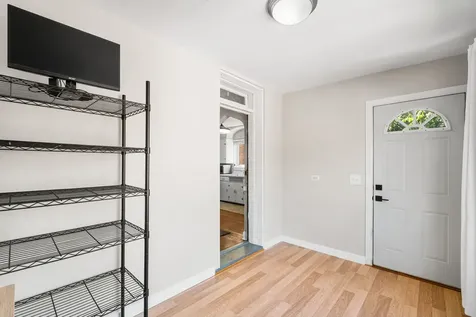 5704 North Major Avenue Chicago IL 60646