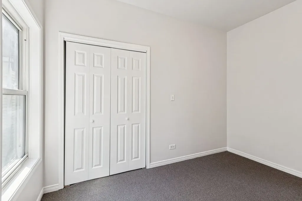 6823 South Dorchester Avenue Chicago IL 60637