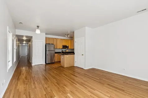 6823 South Dorchester Avenue Chicago IL 60637