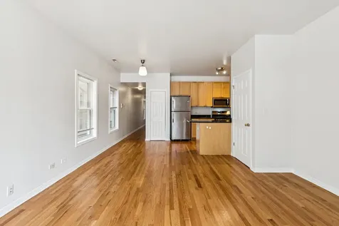 6823 South Dorchester Avenue Chicago IL 60637