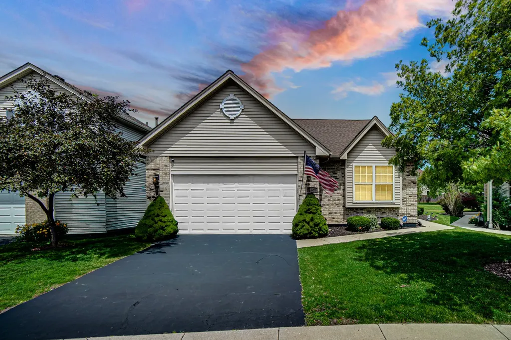 4607 Kylemore Court Joliet IL 60431