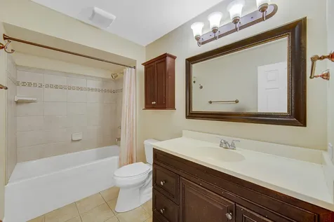 4607 Kylemore Court Joliet IL 60431