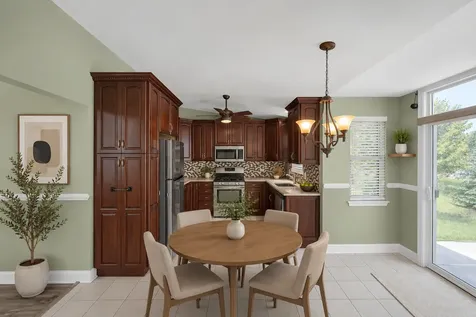 4607 Kylemore Court Joliet IL 60431